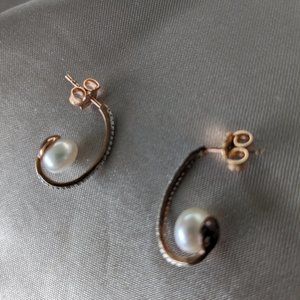 HONORA Cultured White Pearl Hoop Earrings, Crystal, Bronze, 3.4 grams